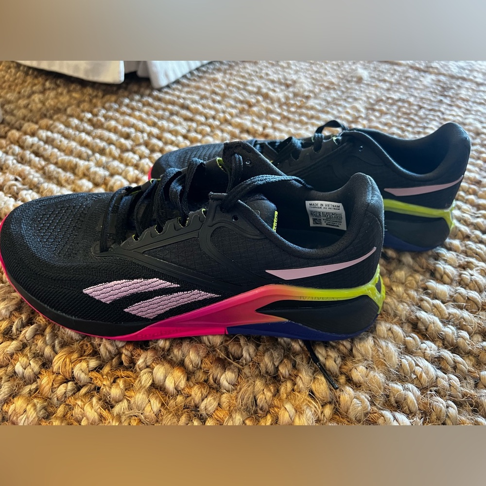 Reebok Women's Black and Pink Athletic Shoes